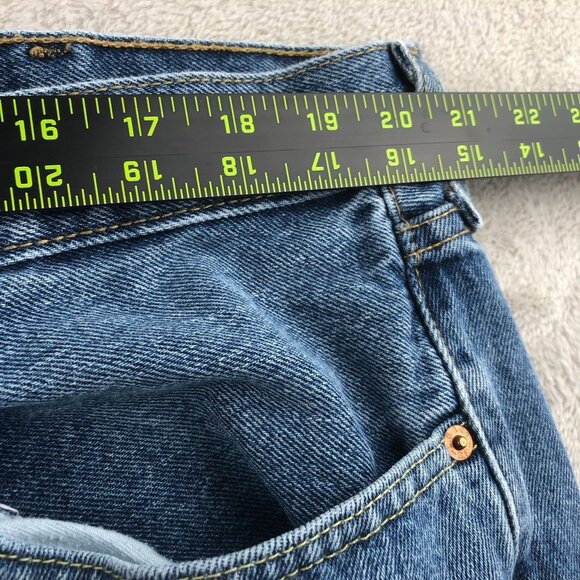 Levis Mens 550 Jeans 42x30 Relaxed Fit Straight Leg Blue Denim Classic Casual - Picture 5 of 14